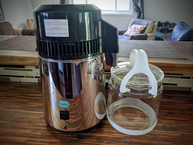 Countertop water distiller