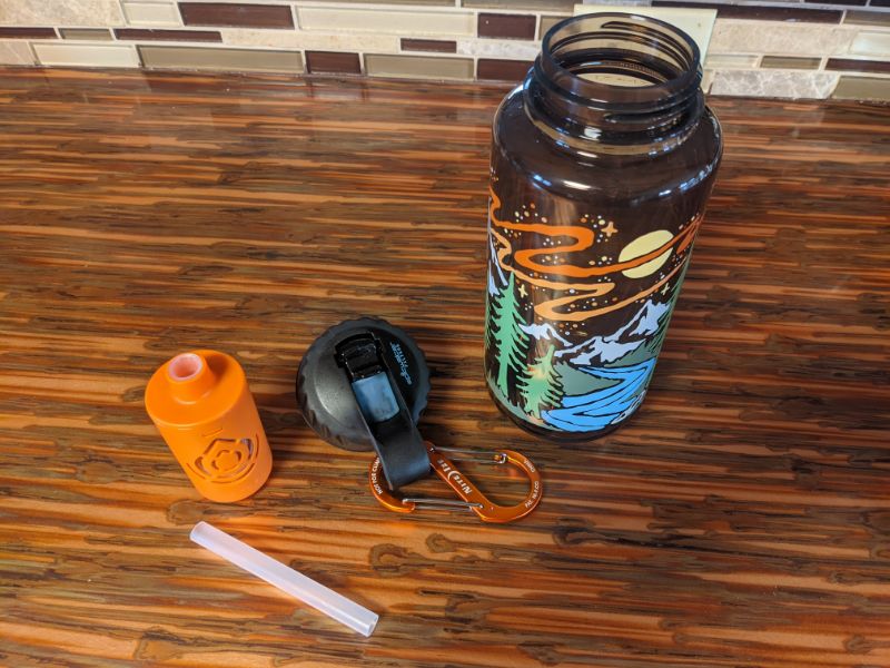 https://waterfilterguru.com/wp-content/uploads/2022/03/epic-nalgene-og-whats-in-the-box.jpg