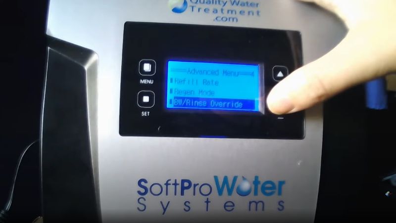 Water filter on backwash mode