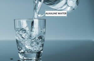 Alkaline Water Benefits and Risks (Explained by a Dietician)