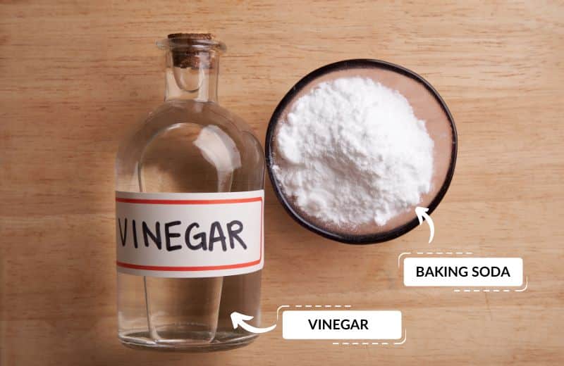 Vinegar and baking soda to clean toilet stains