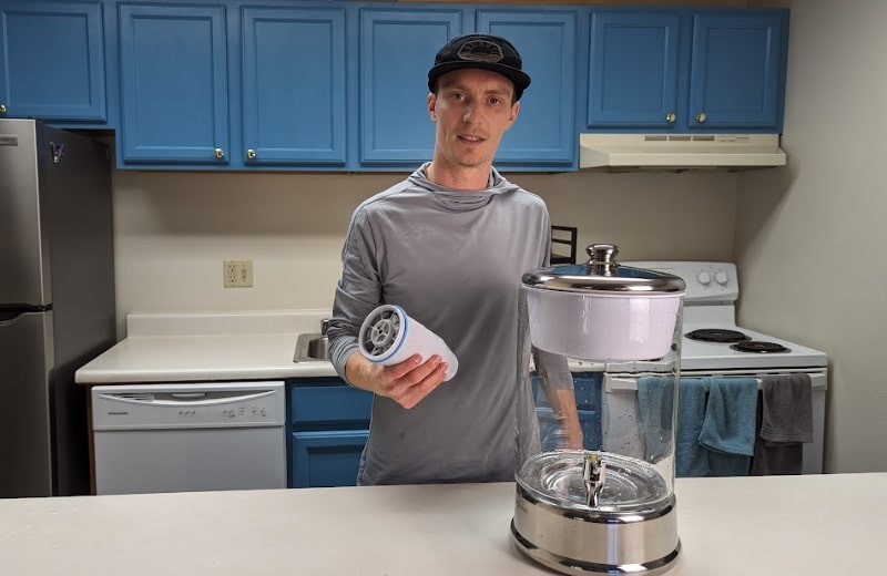 5 Best Berkey Water Filter Alternatives (November 2023)