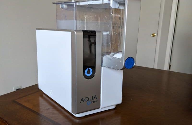 Aquatru reverse osmosis system at the countertop