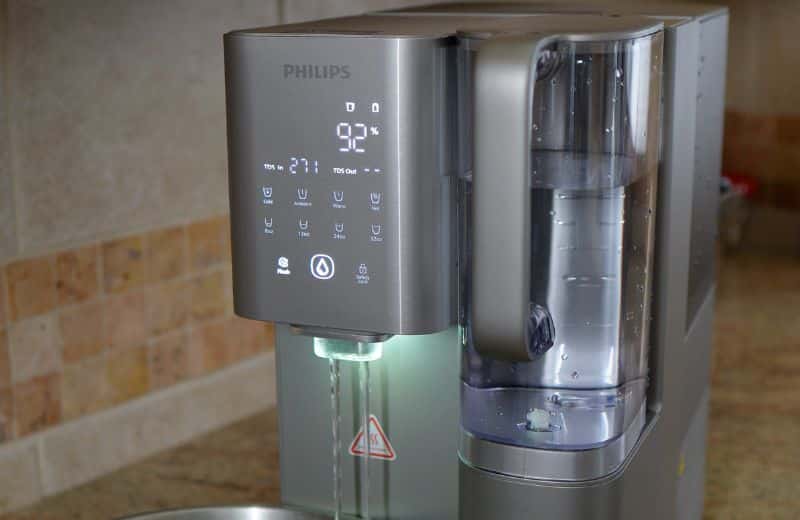 Philips Countertop RO Design Up close look at the Philips water dispenser placed at a kitchen countertop