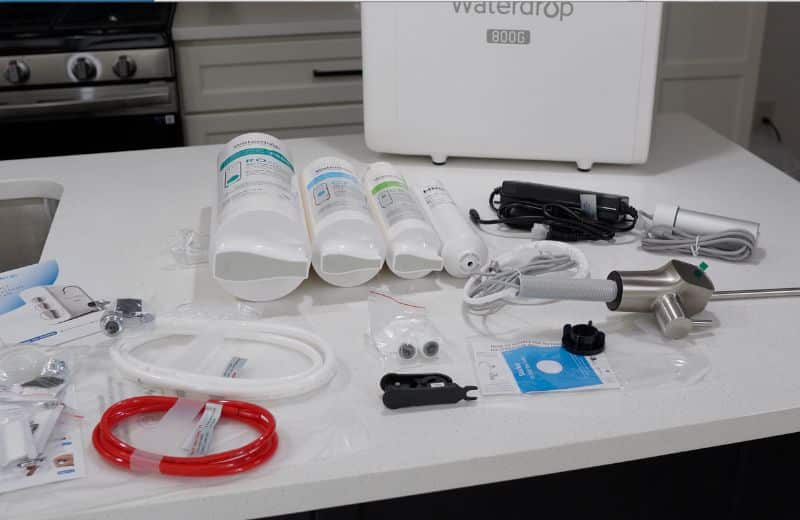 Waterdrop G3 P800 Complete Set Waterdrop G3 P800 Filter Complete Set placed on top of a kitchen countertop