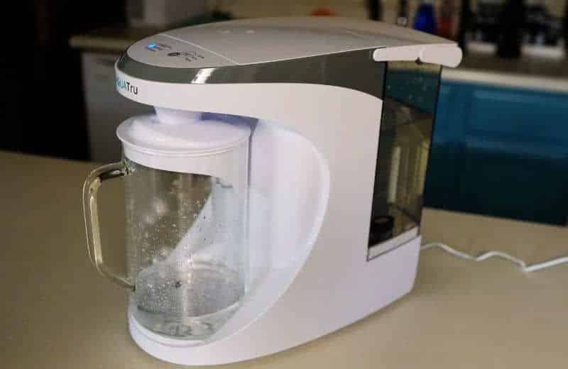 Aquatru Carafe 1 Aquatru carafe clean and dirty water tanks labels